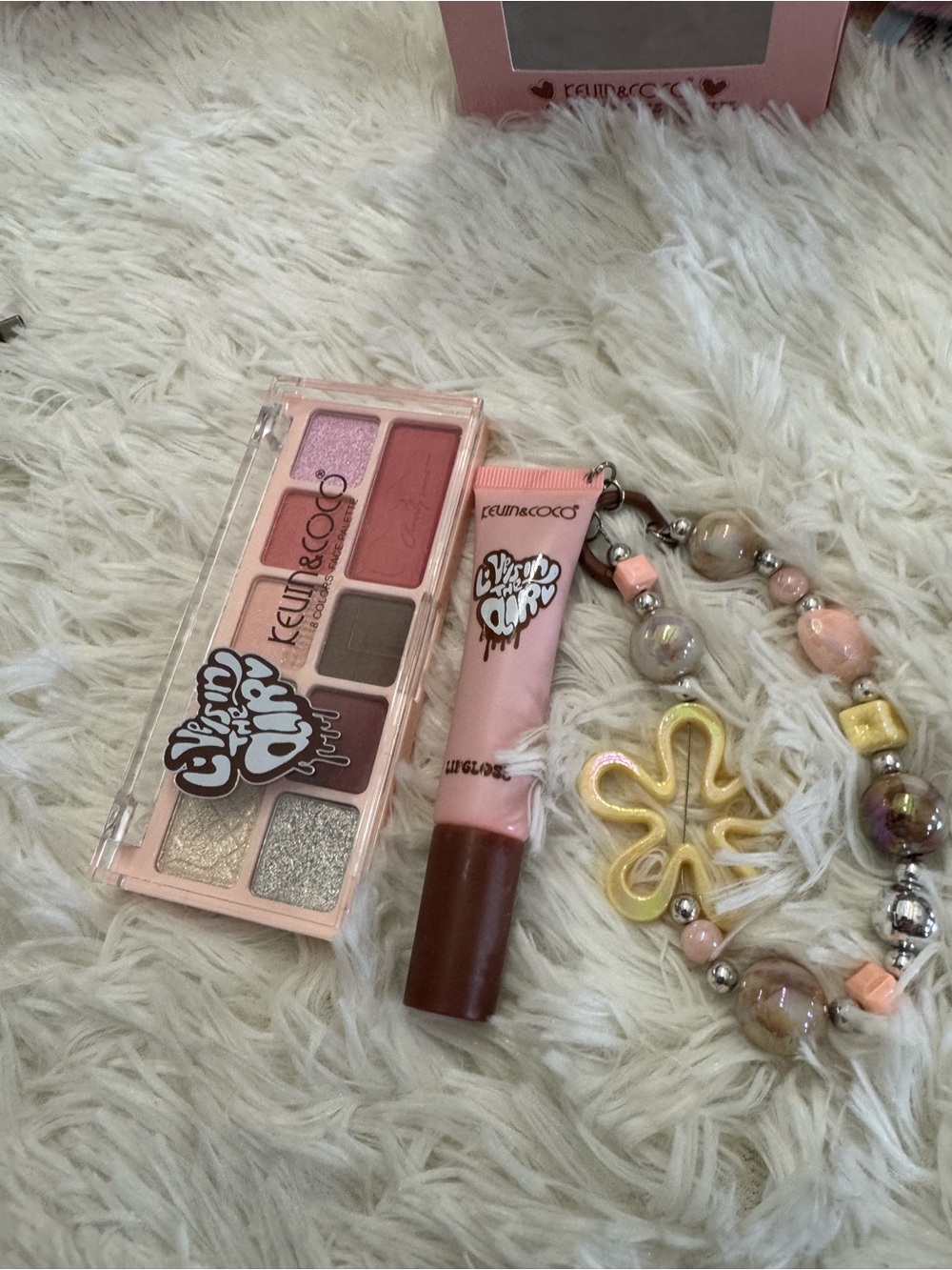 Kevin & Coco Pink Eyeshadow Palette + jam lip Gloss keychain